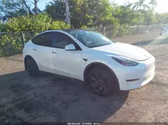 7SAYGDED0SA377871 2025 TESLA MODEL Y