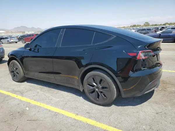 7SAYGDED0SF244305 2025 TESLA MODEL Y - Image 2