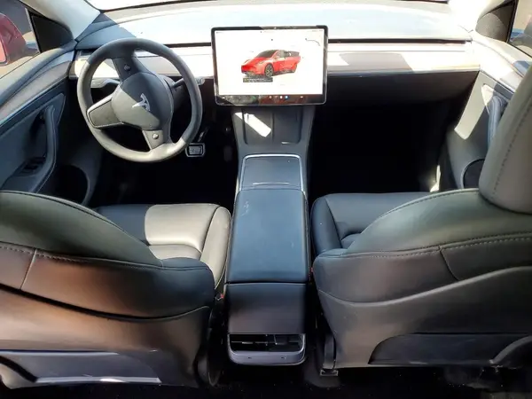 7SAYGDED0SF307399 2025 TESLA MODEL Y - Image 8