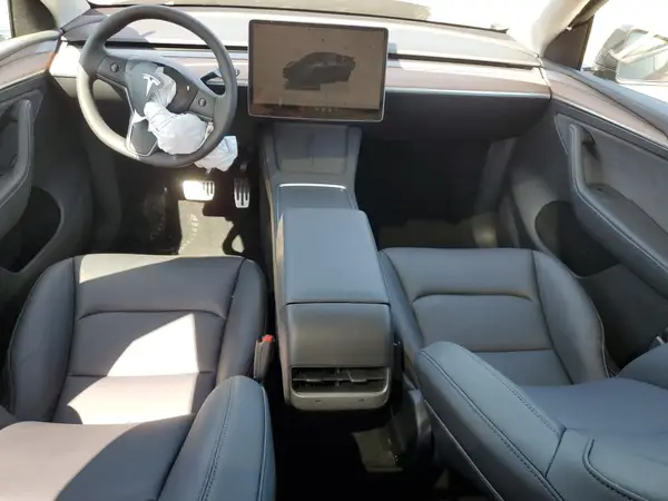 7SAYGDED0SF317270 2025 TESLA MODEL Y - Image 8