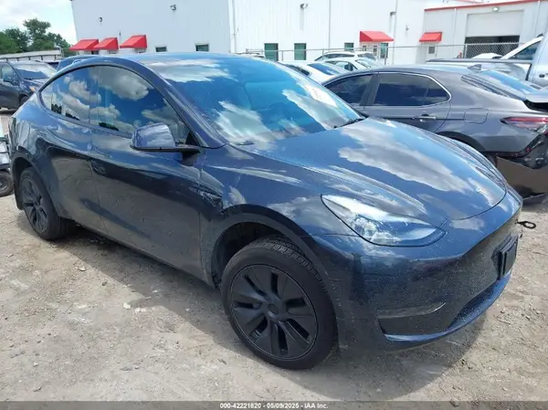 7SAYGDED0SF321612 2025 TESLA MODEL Y - Image 1