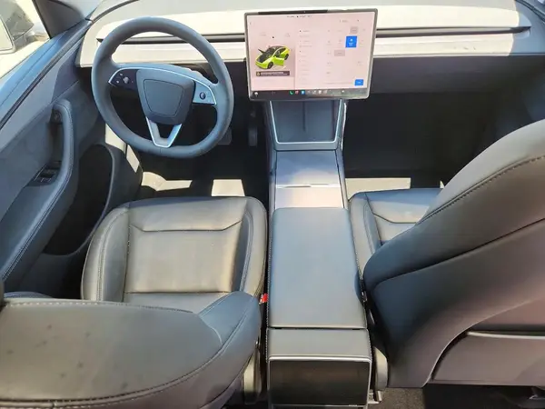 7SAYGDED0TA425404 2026 TESLA MODEL Y - Image 8