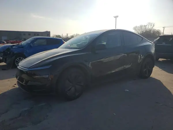 7SAYGDED0TA437696 2026 TESLA MODEL Y - Image 1