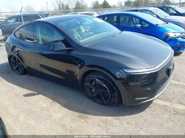 7SAYGDED0TA454949 2026 TESLA MODEL Y - Image 1