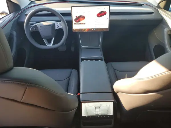 7SAYGDED0TA469774 2026 TESLA MODEL Y - Image 8