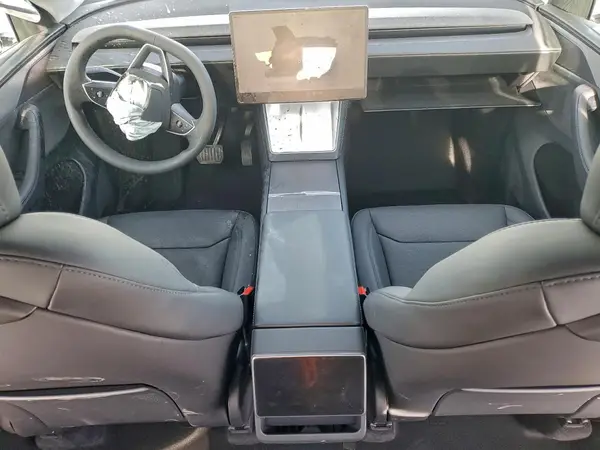 7SAYGDED0TA477034 2026 TESLA MODEL Y - Image 8