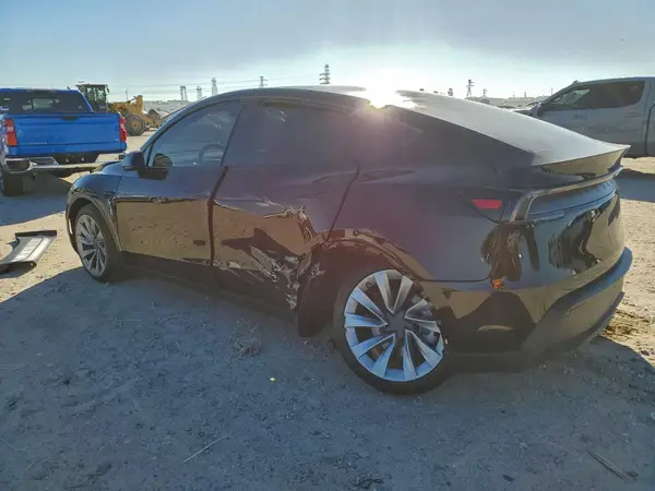 7SAYGDED0TA593804 2026 TESLA MODEL Y - Image 2