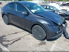 7SAYGDED0TA600380 2026 TESLA MODEL Y