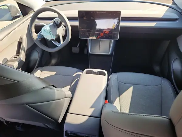 7SAYGDED0TA603277 2026 TESLA MODEL Y - Image 8