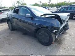 7SAYGDED0TA606146 2026 TESLA MODEL Y