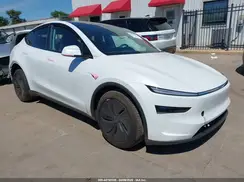 7SAYGDED0TA609063 2026 TESLA MODEL Y