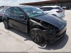 7SAYGDED0TA674821 2026 TESLA MODEL Y