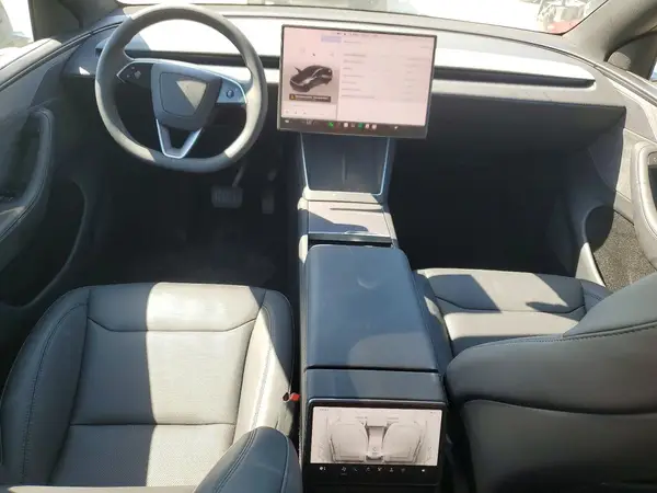 7SAYGDED0TA681168 2026 TESLA MODEL Y - Image 8