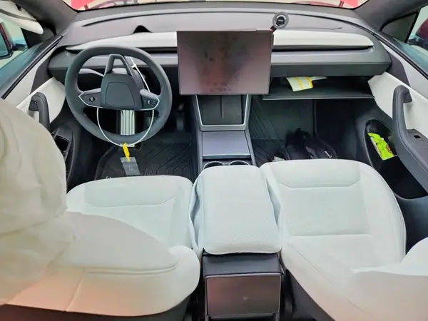 7SAYGDED0TA714721 2026 TESLA MODEL Y - Image 8