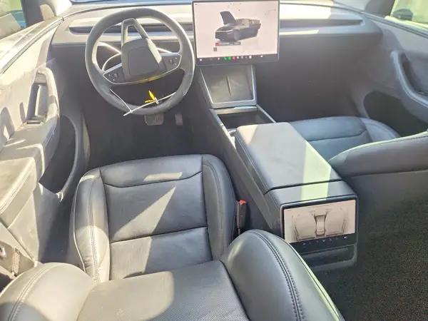 7SAYGDED0TF380306 2026 TESLA MODEL Y - Image 8