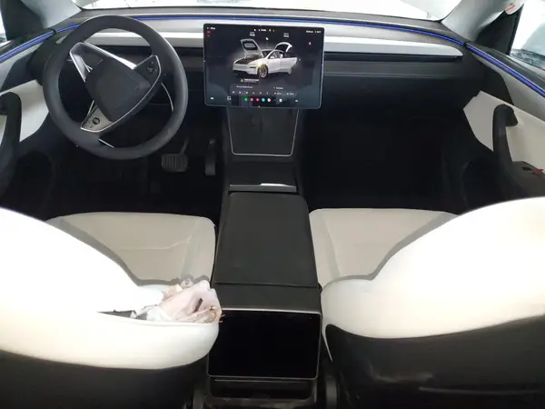7SAYGDED0TF385652 2026 TESLA MODEL Y - Image 8
