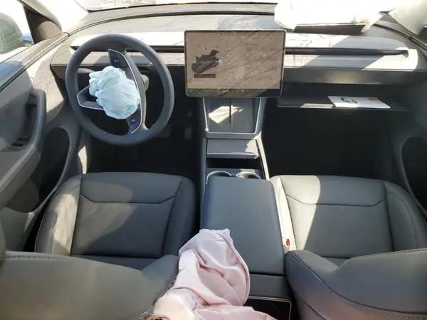 7SAYGDED0TF390477 2026 TESLA MODEL Y - Image 8