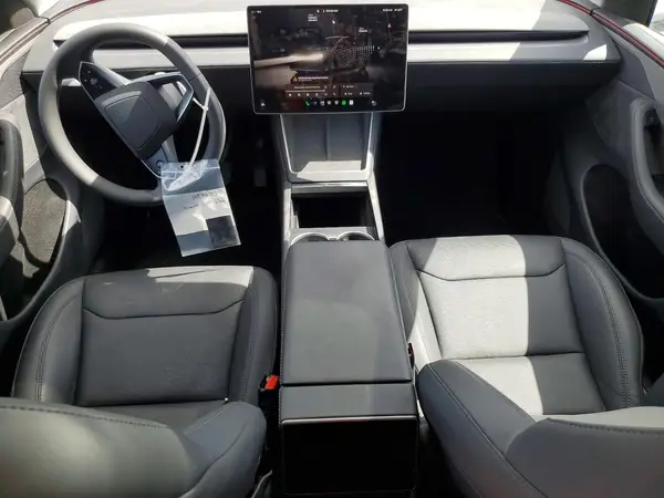 7SAYGDED0TF401476 2026 TESLA MODEL Y - Image 8