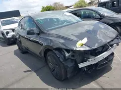 7SAYGDED0TF414342 2026 TESLA MODEL Y