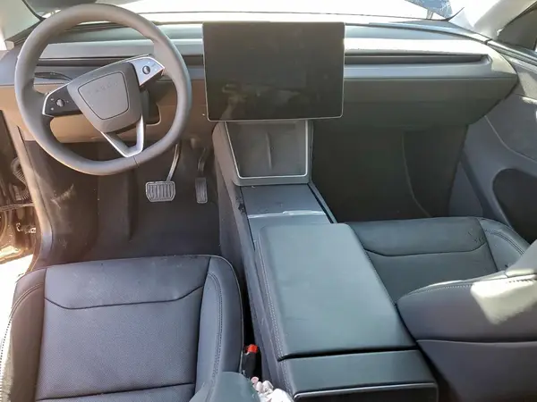 7SAYGDED0TF429858 2026 TESLA MODEL Y - Image 8