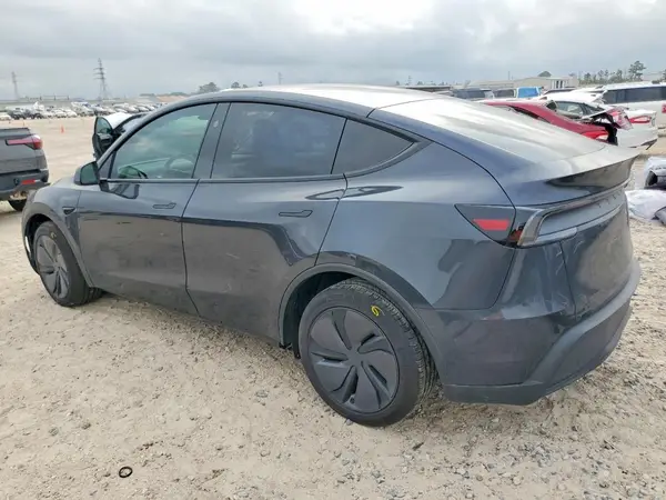 7SAYGDED0TF431299 2026 TESLA MODEL Y - Image 2