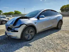 7SAYGDED0TF431612 2026 TESLA MODEL Y