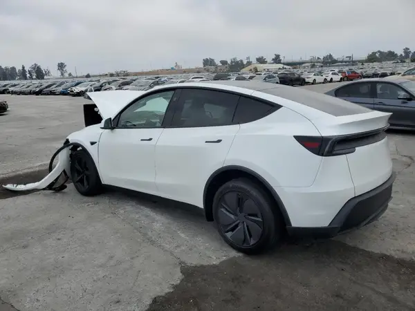 7SAYGDED0TF439872 2026 TESLA MODEL Y - Image 2