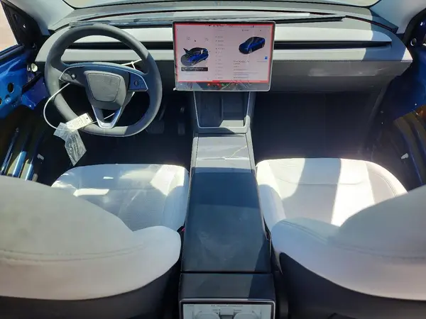 7SAYGDED0TF547182 2026 TESLA MODEL Y - Image 8