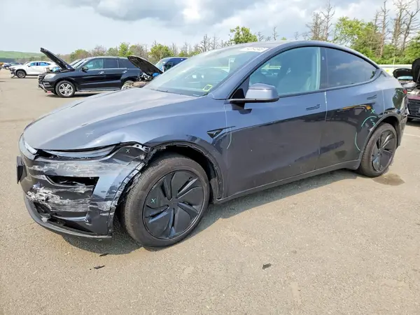 7SAYGDED0TF633494 2026 TESLA MODEL Y - Image 1