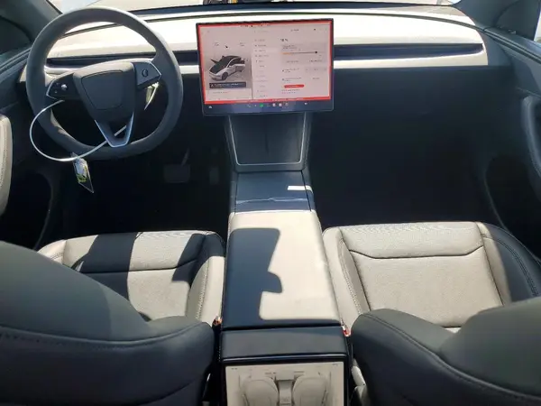 7SAYGDED0TF647783 2026 TESLA MODEL Y - Image 8