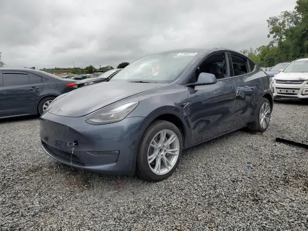 7SAYGDED1PF932000 2023 TESLA MODEL Y - Image 1