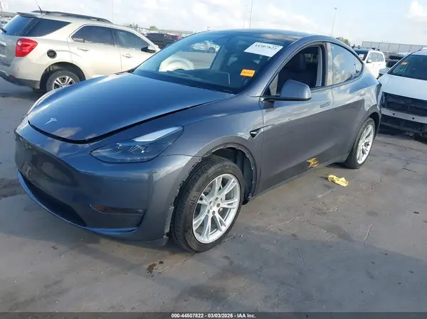 7SAYGDED1PF956099 2023 TESLA MODEL Y - Image 2