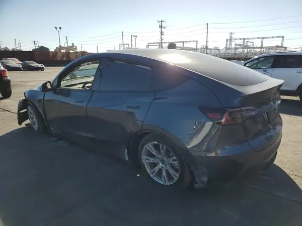 7SAYGDED1PF977065 2023 TESLA MODEL Y - Image 2