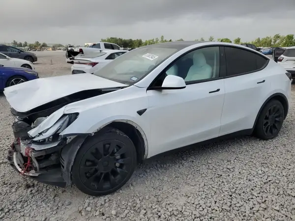 7SAYGDED1RA306169 2024 TESLA MODEL Y - Image 1