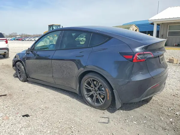 7SAYGDED1RA311050 2024 TESLA MODEL Y - Image 2