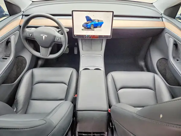 7SAYGDED1RA321299 2024 TESLA MODEL Y - Image 8
