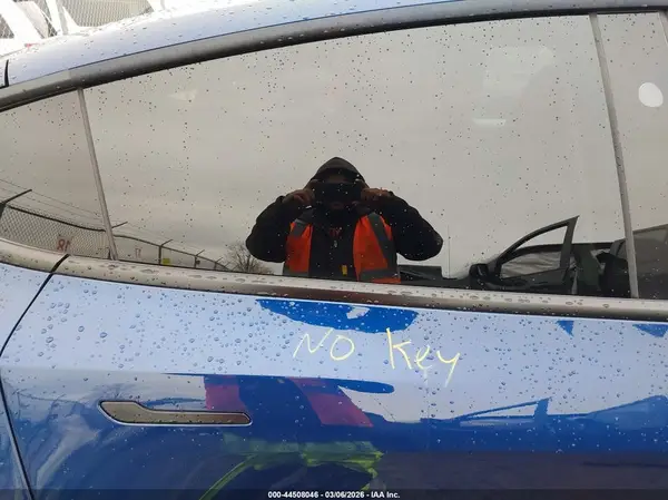 7SAYGDED1RF009163 2024 TESLA MODEL Y - Image 8