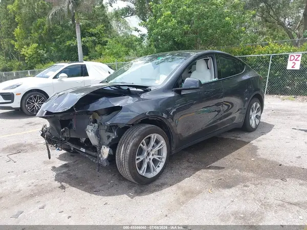 7SAYGDED1RF016663 2024 TESLA MODEL Y - Image 2