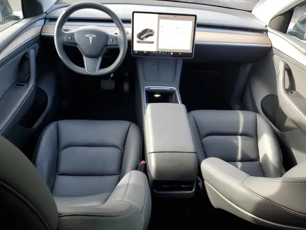 7SAYGDED1RF016792 2024 TESLA MODEL Y - Image 8