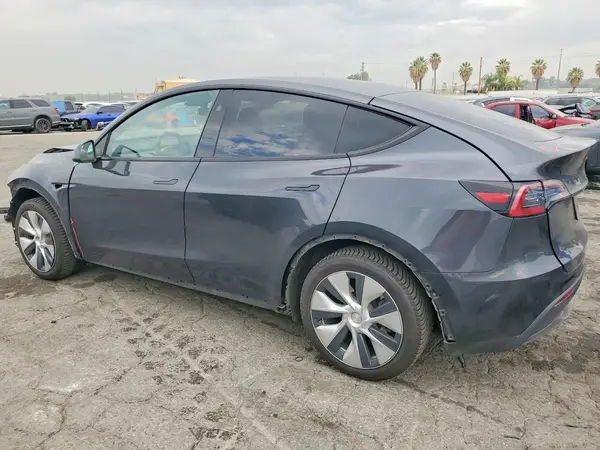 7SAYGDED1RF027517 2024 TESLA MODEL Y - Image 2