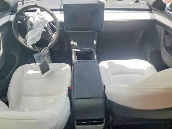 7SAYGDED1RF034256 2024 TESLA MODEL Y - Image 8
