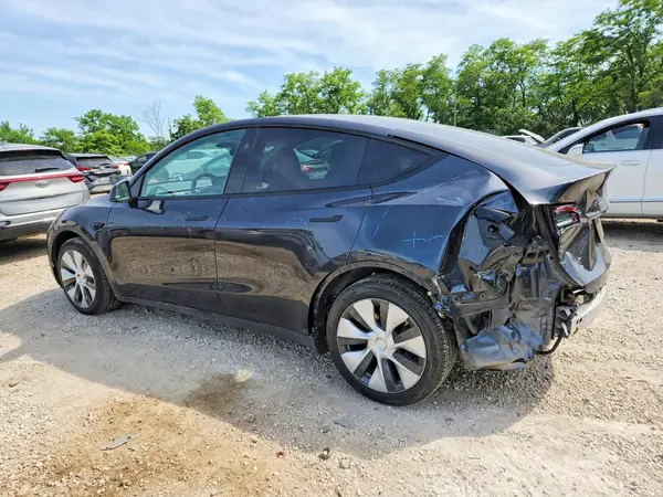 7SAYGDED1RF039389 2024 TESLA MODEL Y - Image 2
