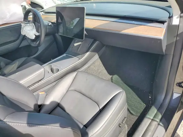 7SAYGDED1RF051266 2024 TESLA MODEL Y - Image 8