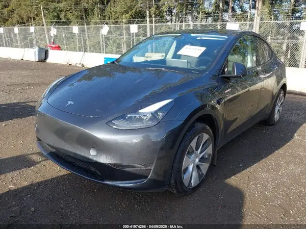 7SAYGDED1RF056306 2024 TESLA MODEL Y - Image 2