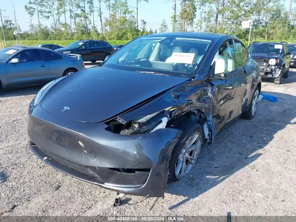7SAYGDED1RF084462 2024 TESLA MODEL Y - Image 2