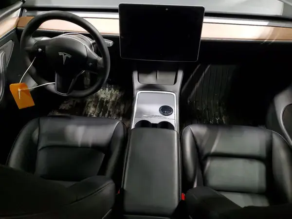 7SAYGDED1RF096014 2024 TESLA MODEL Y - Image 8