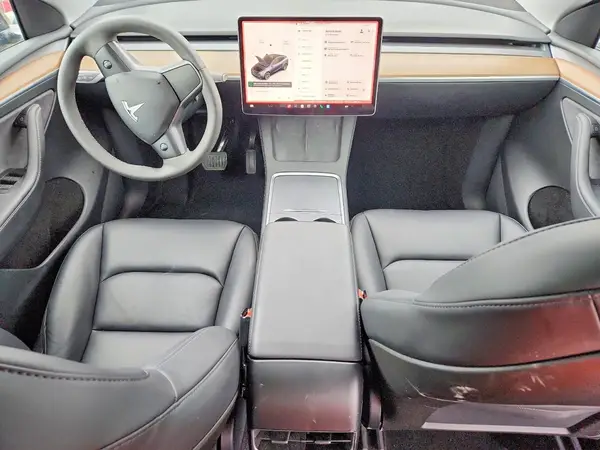 7SAYGDED1RF099690 2024 TESLA MODEL Y - Image 8