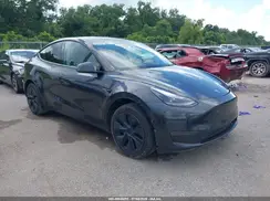 7SAYGDED1RF123809 2024 TESLA MODEL Y