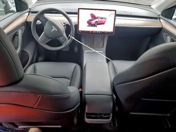 7SAYGDED1RF152212 2024 TESLA MODEL Y - Image 8