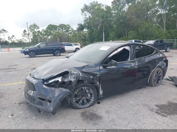 7SAYGDED1RF162285 2024 TESLA MODEL Y - Image 2